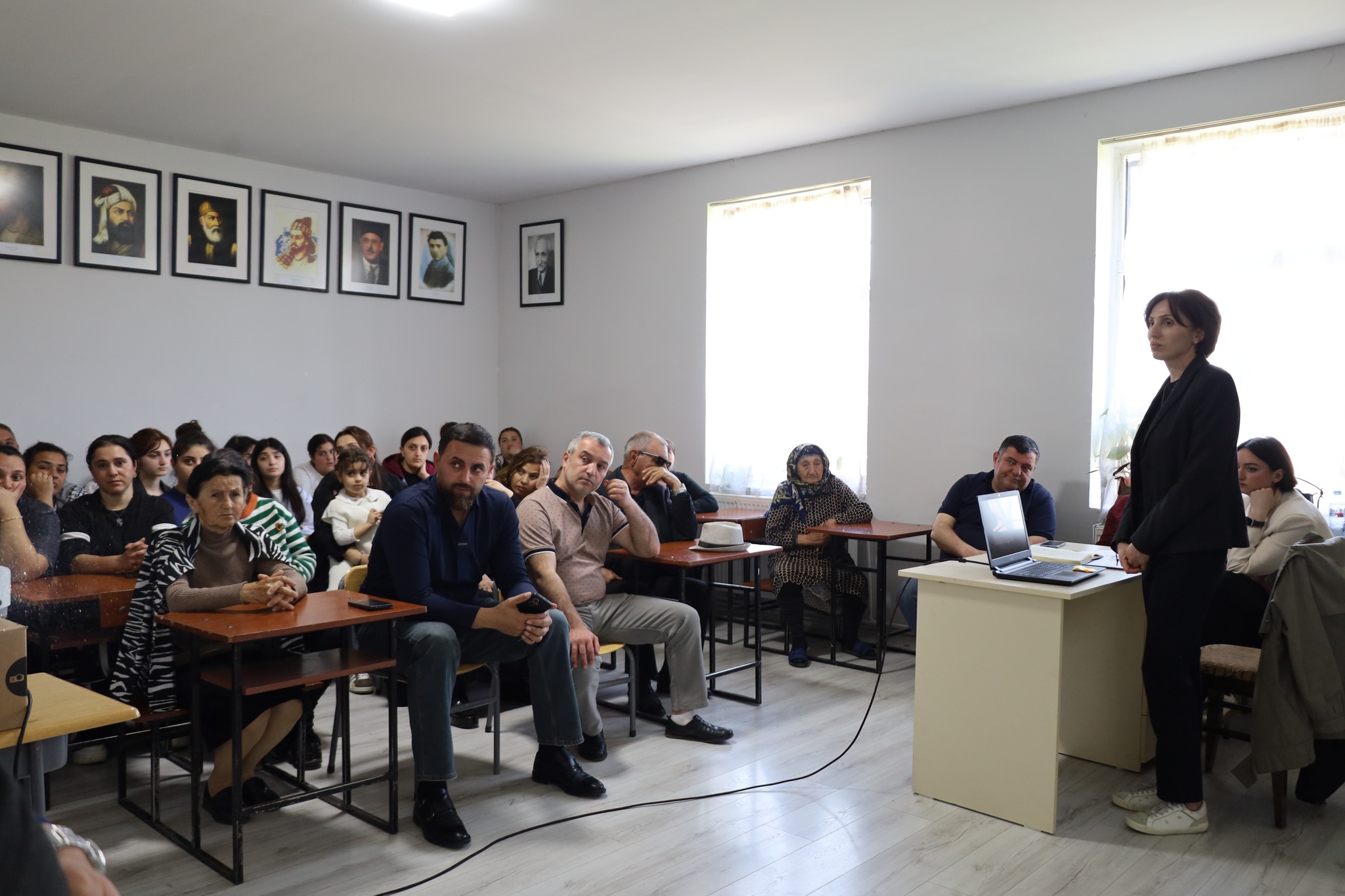 გარდაბანში ზურაბ ჟვანიას სკოლის ღია კარის დღეები გაიმართა